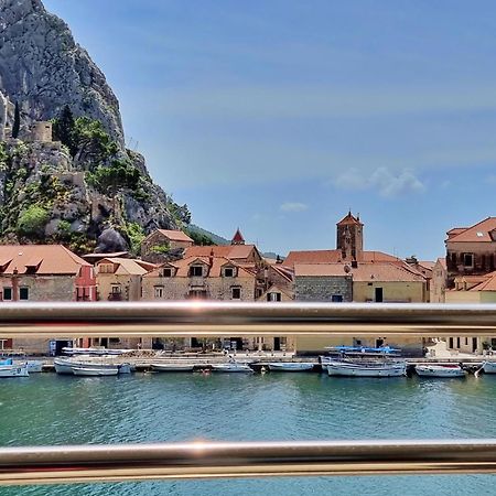 Appartamento Mitra Zonata Blue Omiš Esterno foto