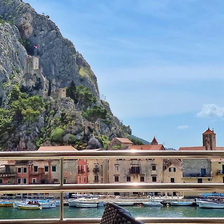Appartamento Mitra Zonata Blue Omiš Esterno foto