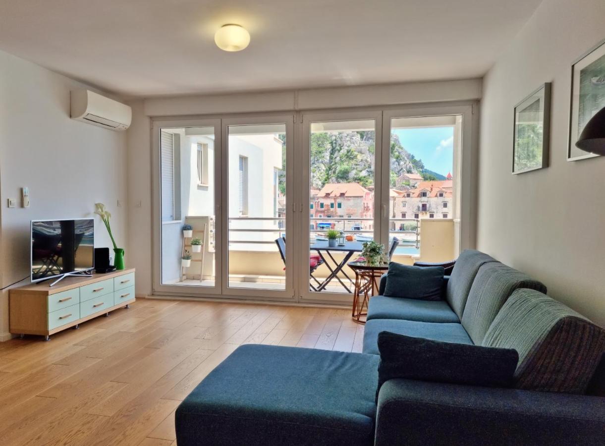 Appartamento Mitra Zonata Blue Omiš Esterno foto
