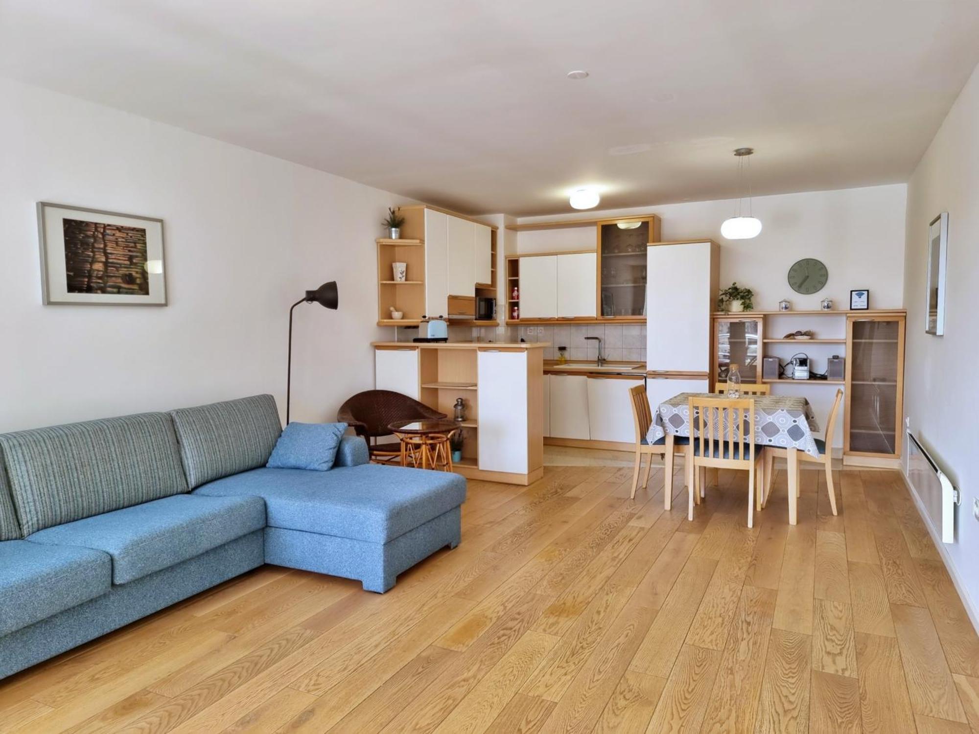 Appartamento Mitra Zonata Blue Omiš Esterno foto